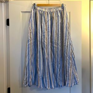 Linen maxi skirt from Anthropology | small with pockets